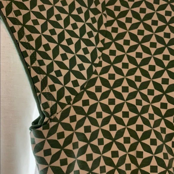 Green patterned boden dress. Size 8 US - Picture 5 of 5